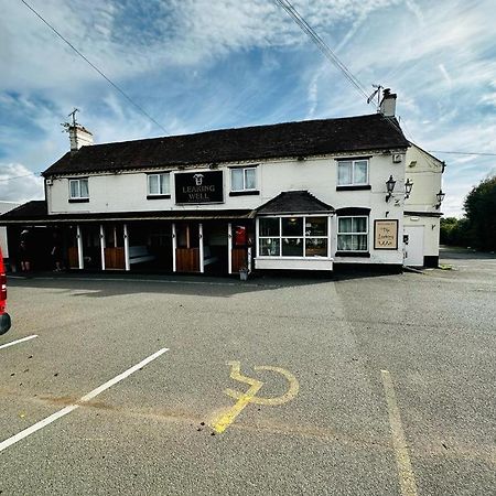 Hotel Leaking Well, Dunhampton à Stourport Extérieur photo