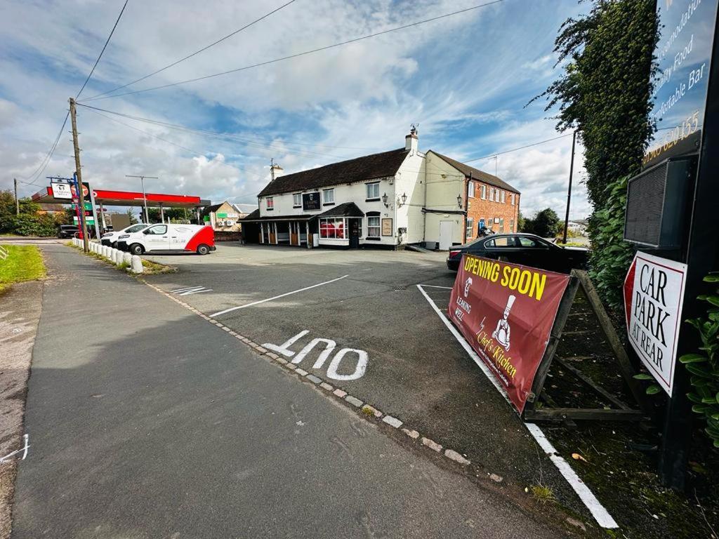 Hotel Leaking Well, Dunhampton à Stourport Extérieur photo